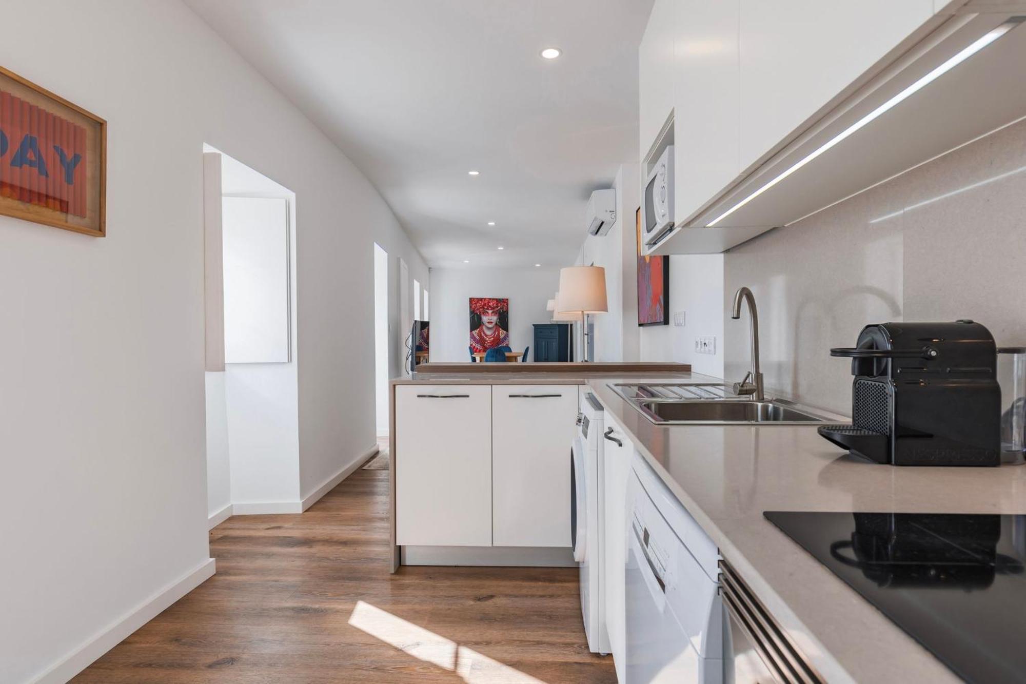 2bdr Charming In Graca By Lovelystay Apartment Lissabon
