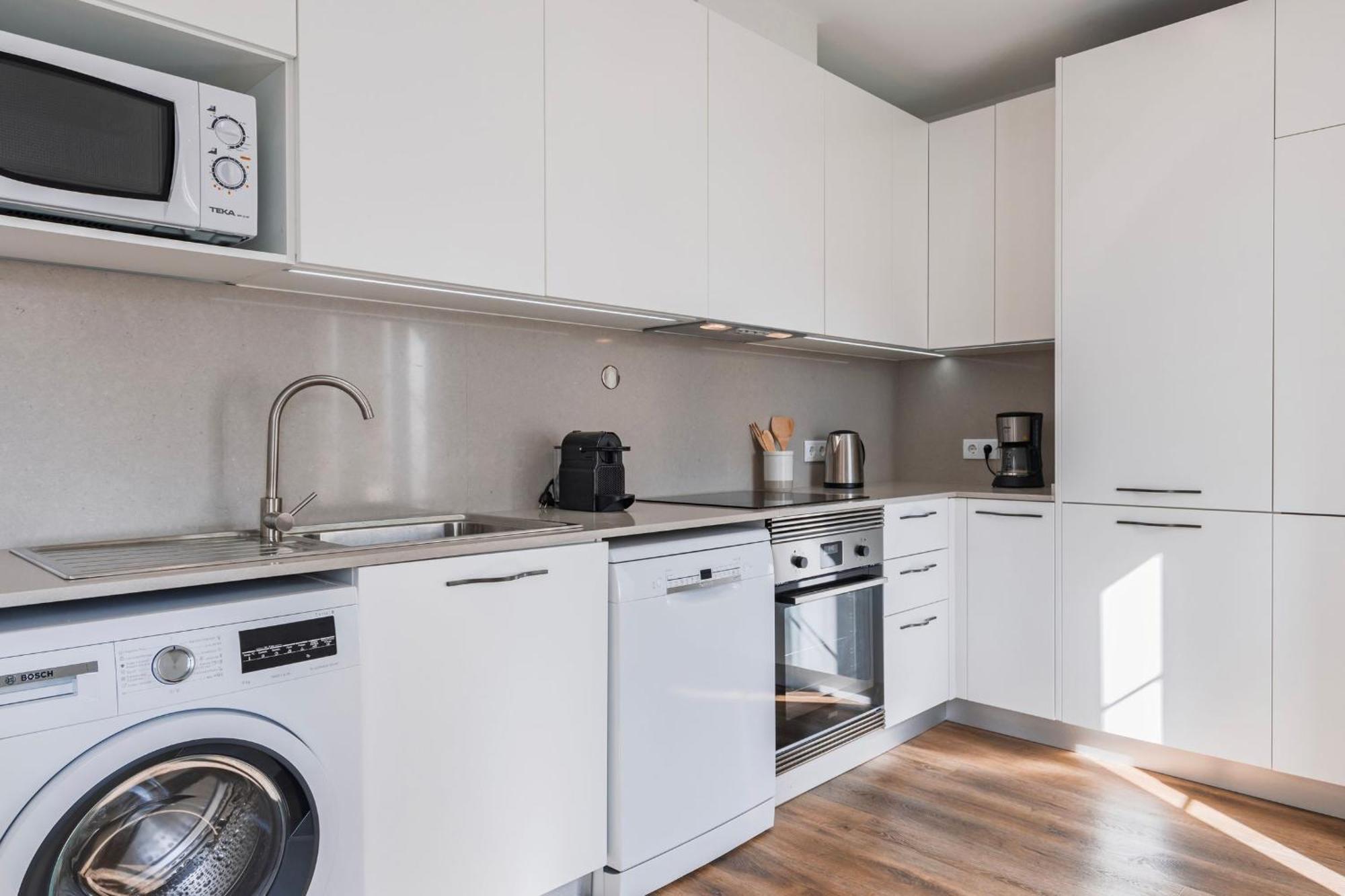 Apartment 2bdr Charming In Graca By Lovelystay Lissabon