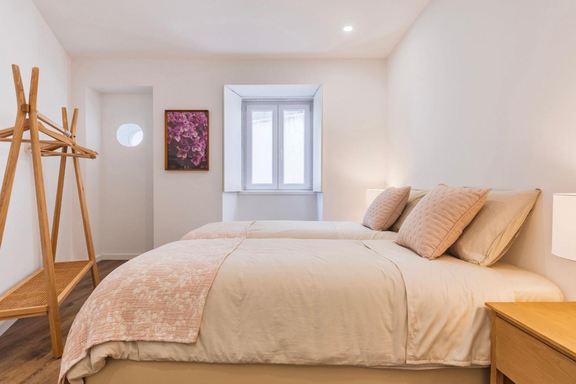 2bdr Charming In Graca By Lovelystay Apartment