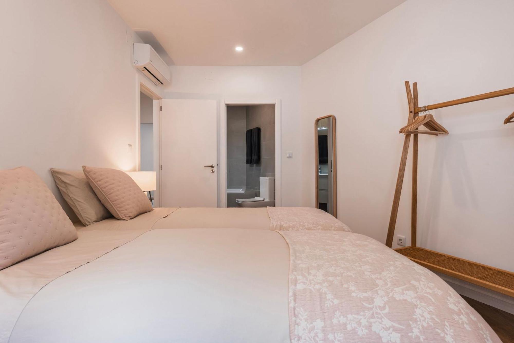 2bdr Charming In Graca By Lovelystay * Lissabon